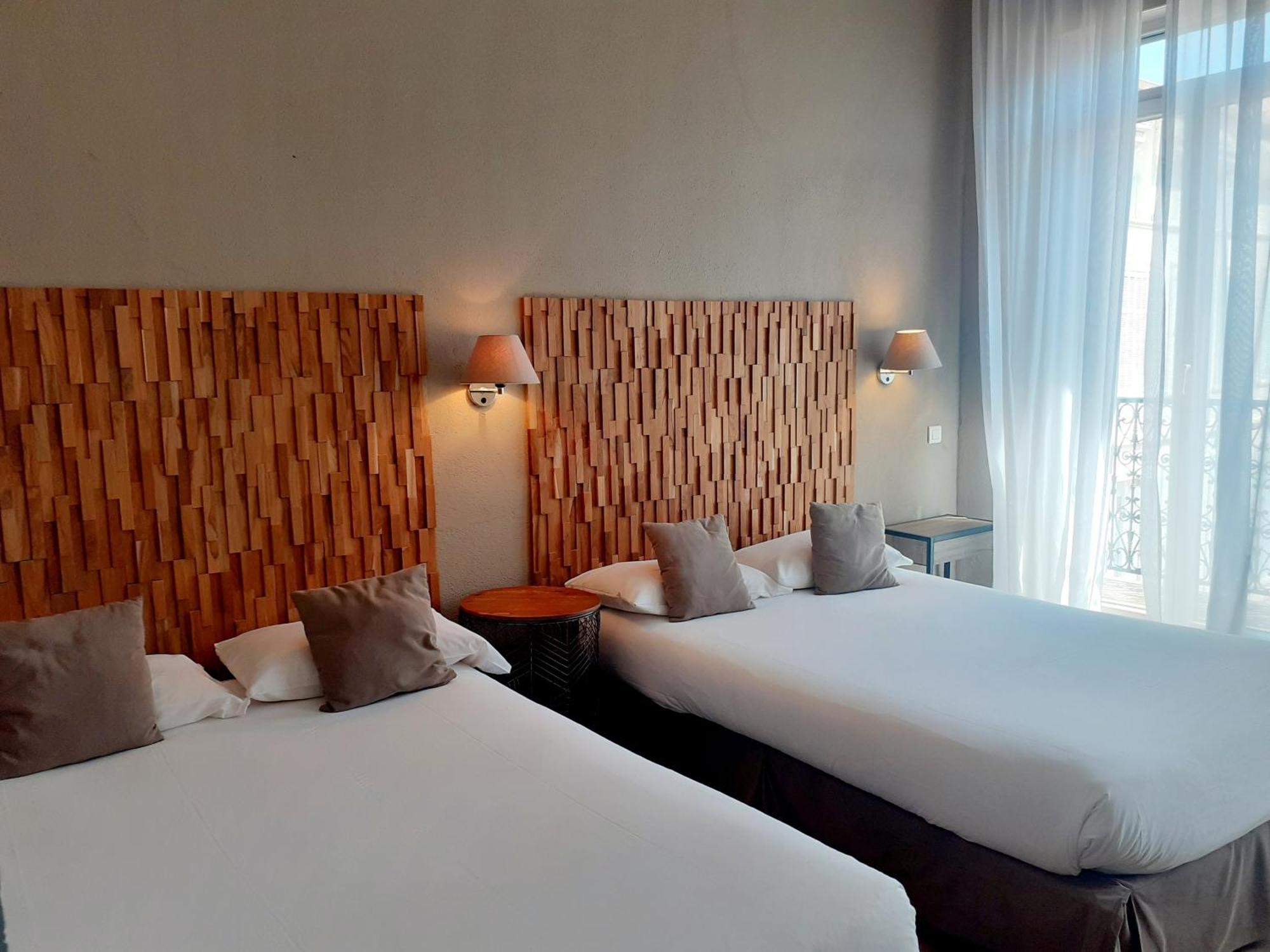 Quadruple Room with Balcony,1011964444:JPEG