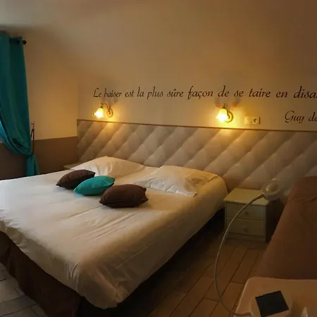 Hotel Chalet De L'Isere-3